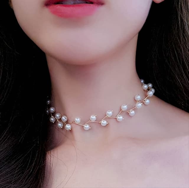 Shangril Pearl Choker